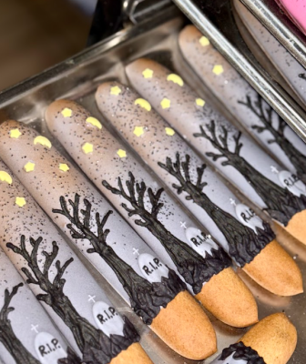 Paluchy "Halloween" Candy Horse