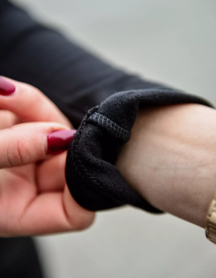 Jeździecki golf termiczny "Patience" Black&Gold TrueRider